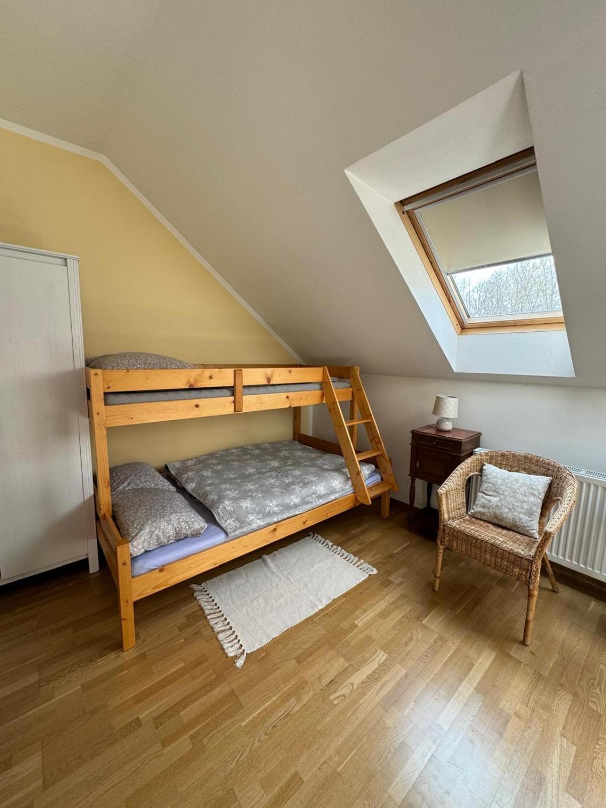 Villa Na Husovce à Teplice Extérieur photo
